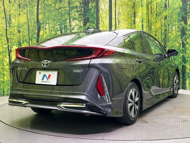 TOYOTA PRIUS PHV 2017