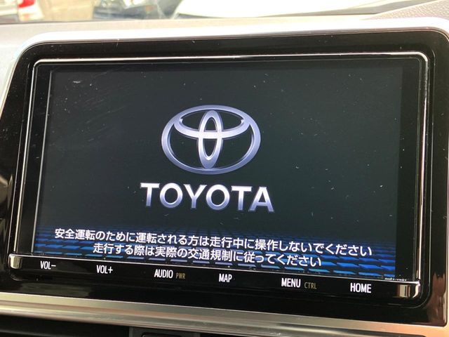 TOYOTA SIENTA HYBRID 2019