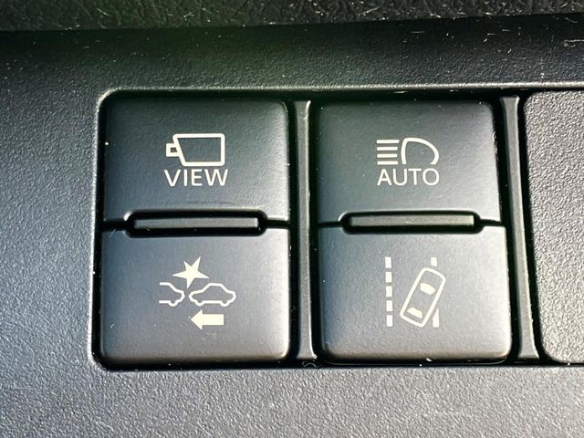 TOYOTA SIENTA HYBRID 2019