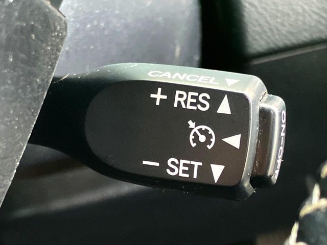 TOYOTA SIENTA HYBRID 2019