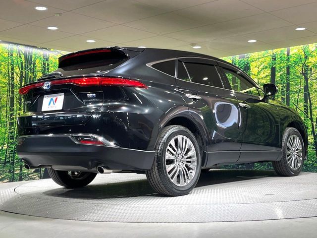 TOYOTA HARRIER HYBRID 2020