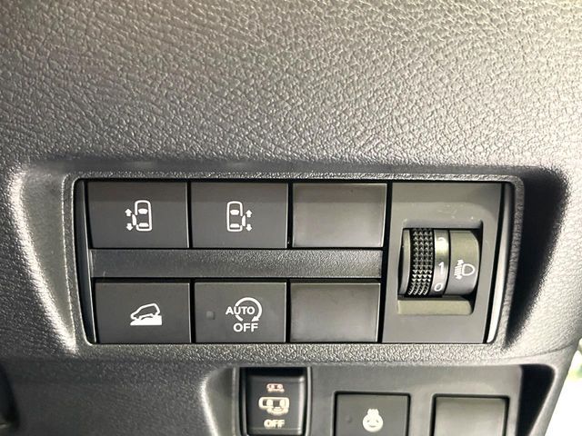 MITSUBISHI DELICA MINI 2024