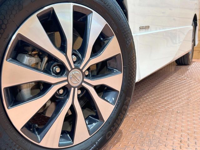 NISSAN SERENA  S-HYBRID 2019