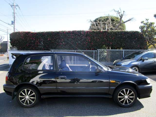 NISSAN PULSAR hatchback 4WD 1993