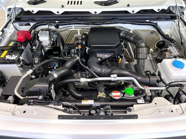 SUZUKI JIMNY 4WD 2025