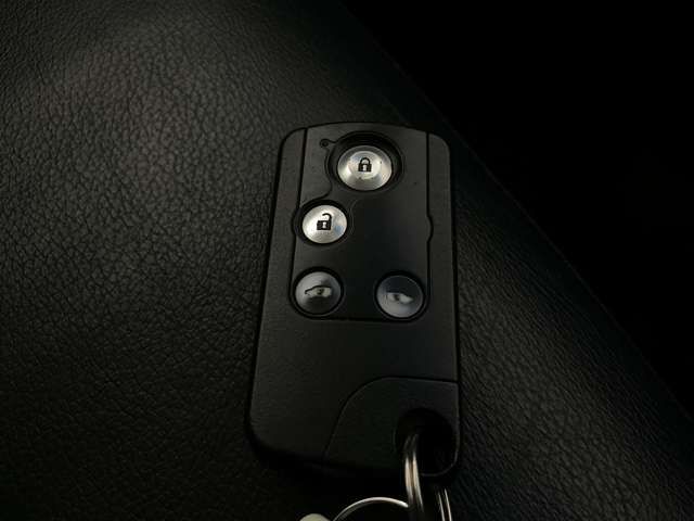 HONDA ELYSION PRESTIGE 2012