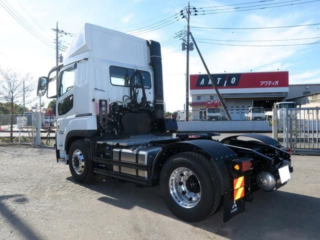 MITSUBISHI FUSOU SUPER GREAT 2025