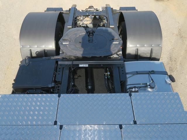 MITSUBISHI FUSOU SUPER GREAT 2025