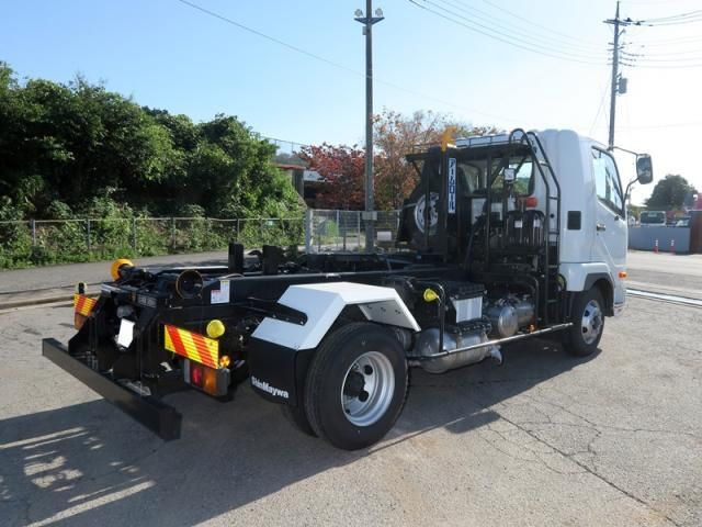 MITSUBISHI FUSOU FIGHTER 2024