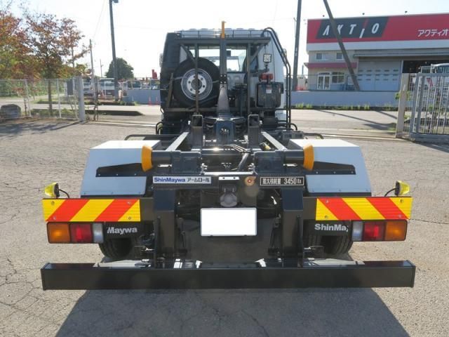 MITSUBISHI FUSOU FIGHTER 2024