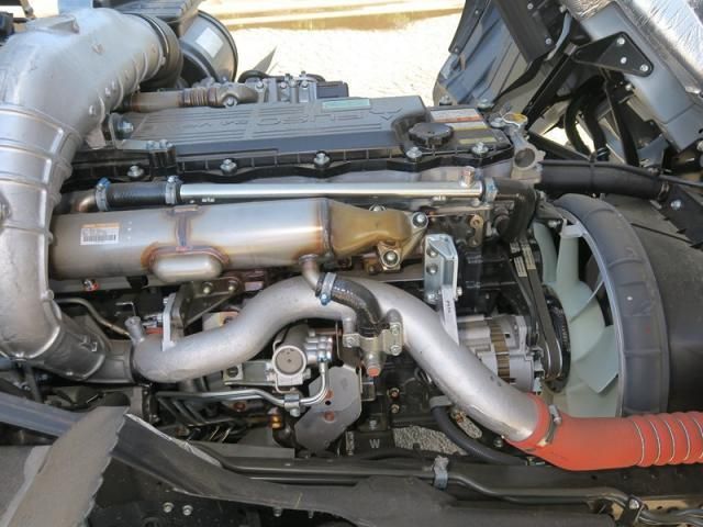 MITSUBISHI FUSOU FIGHTER 2024