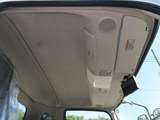 MITSUBISHI FUSOU FIGHTER 2024