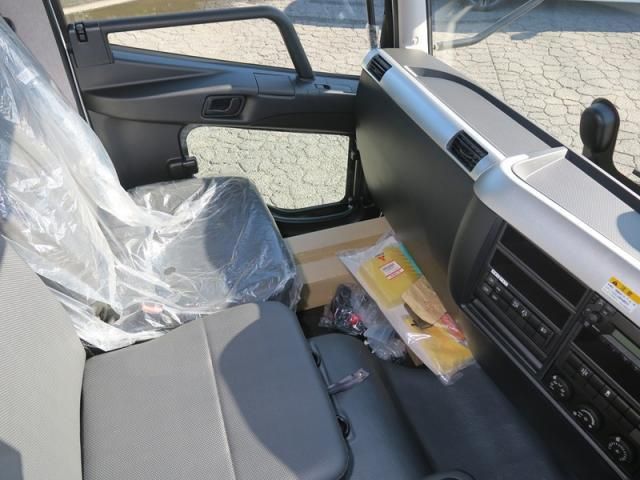 MITSUBISHI FUSOU FIGHTER 2024