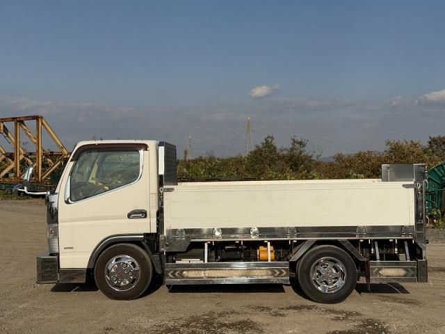 MITSUBISHI CANTER 2016