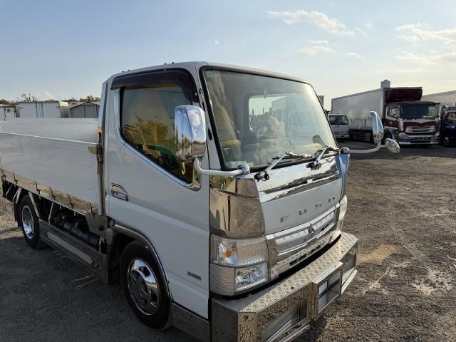 MITSUBISHI CANTER 2016