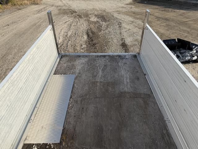 MITSUBISHI CANTER 2016