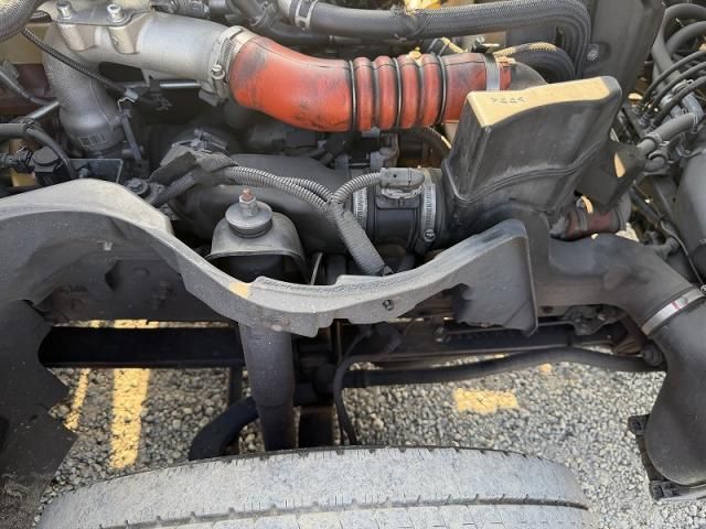 MITSUBISHI CANTER 2016