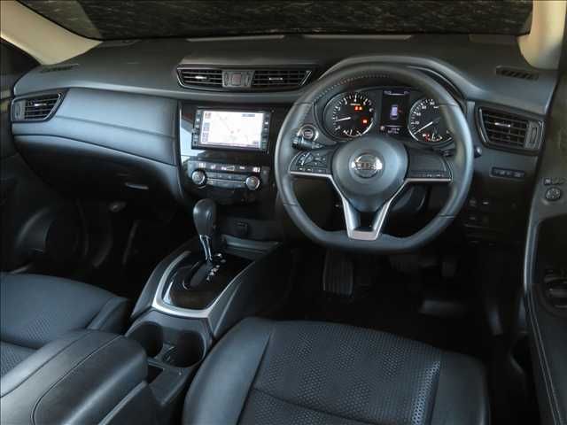 NISSAN X-TRAIL 2WD 2017