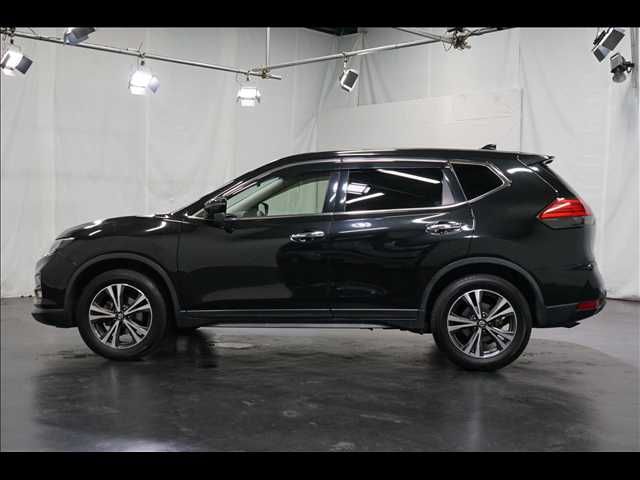 NISSAN X-TRAIL 2WD 2017