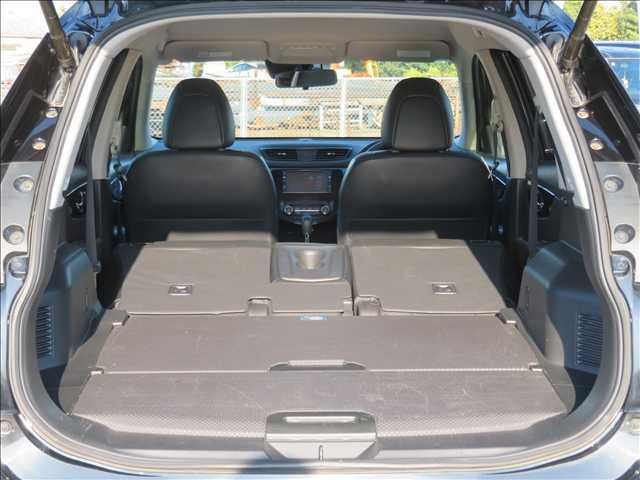 NISSAN X-TRAIL 2WD 2017