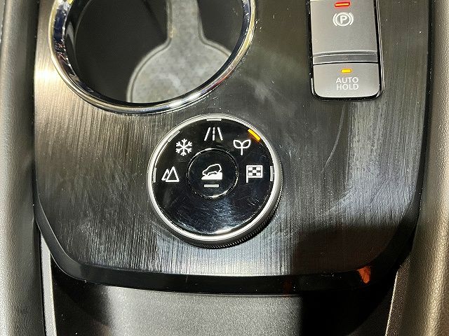 NISSAN X-TRAIL HYBRID 4WD 2022