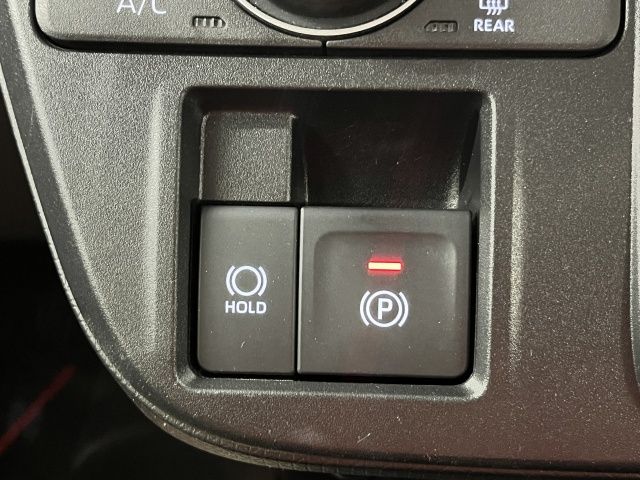 DAIHATSU TANTO FAN CROSS 2022