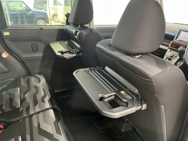 DAIHATSU TANTO FAN CROSS 2022