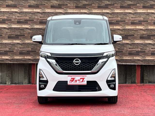 NISSAN ROOX 2022