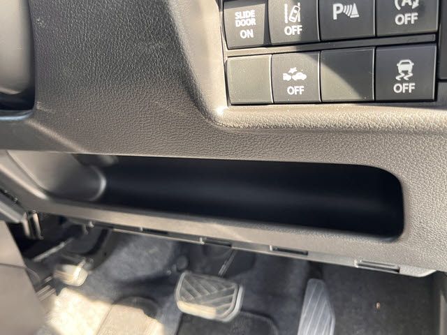 MITSUBISHI DELICA D:2 2WD 2023