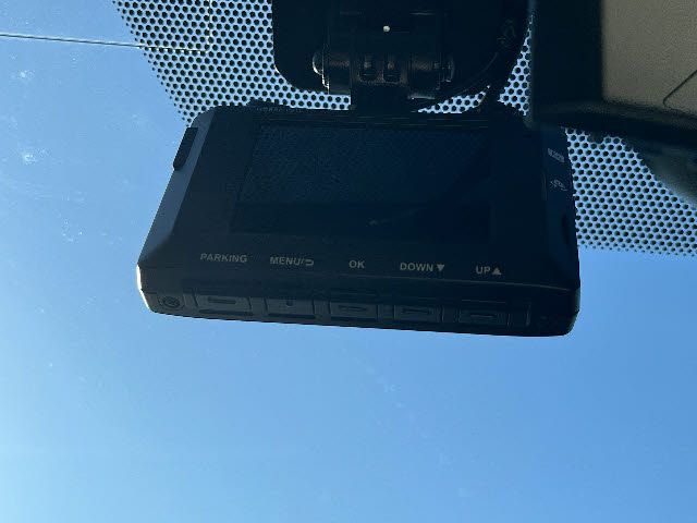 TOYOTA PRIUS Alpha 2013