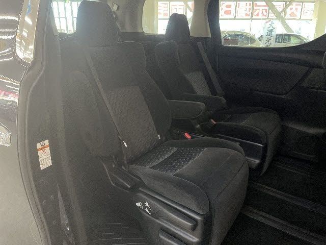 TOYOTA ALPHARD 2016