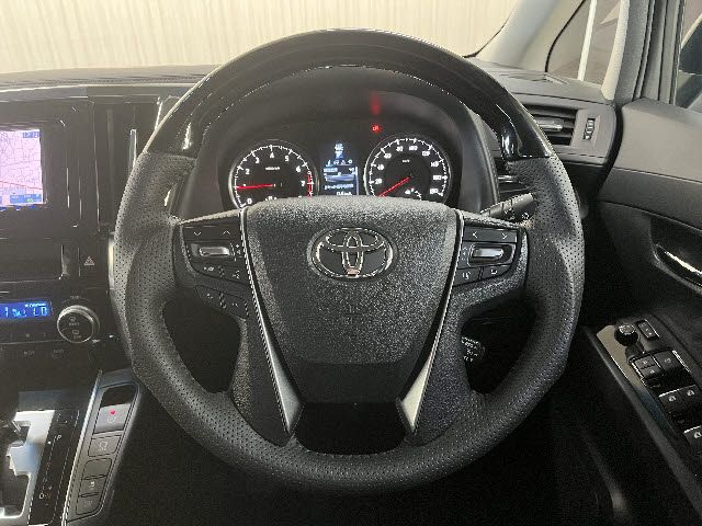 TOYOTA ALPHARD 2016