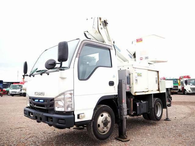 ISUZU ELF 2017