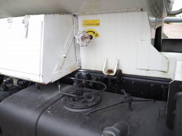 MITSUBISHI CANTER 2017