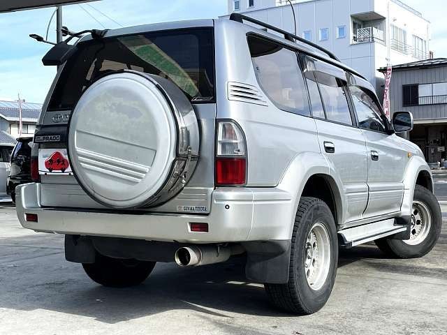 TOYOTA LANDCRUISER PRADO 2001