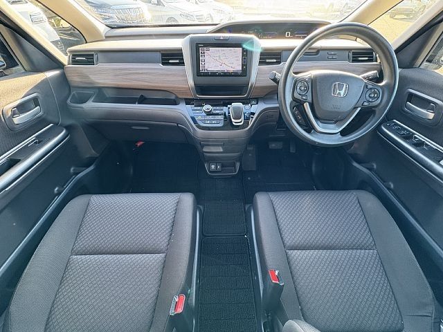 HONDA FREED HYBRID 2021