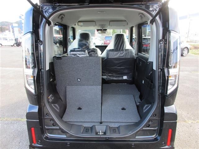 SUZUKI Spacia custom 4WD 2024