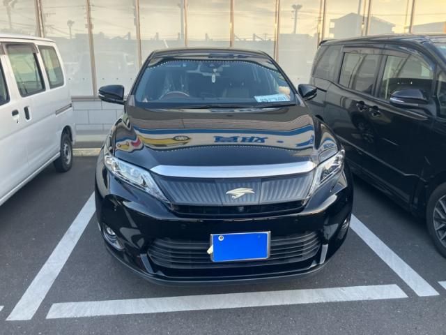 TOYOTA HARRIER 2WD 2017