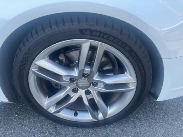 AUDI AUDI A4 AVANT 2015