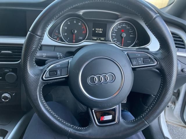 AUDI AUDI A4 AVANT 2015