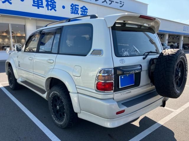 TOYOTA LANDCRUISER van 2000