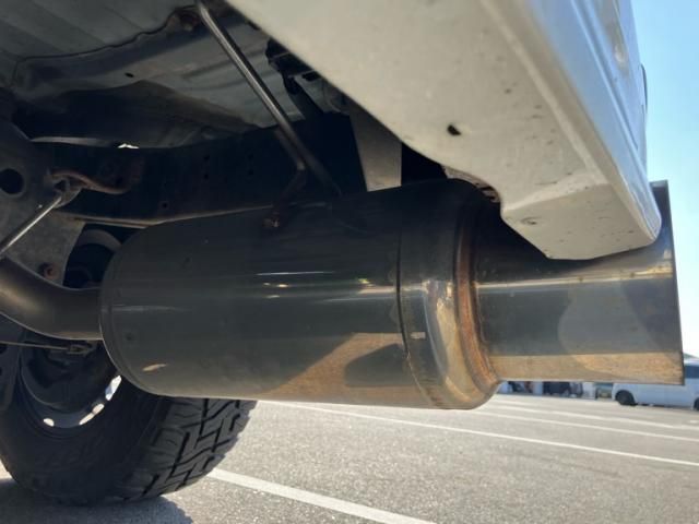 TOYOTA LANDCRUISER van 2000