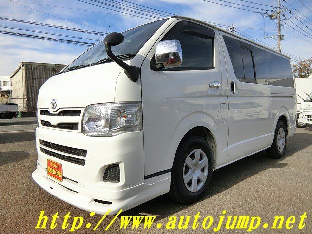 TOYOTA REGIUSACE van 2WD 2013