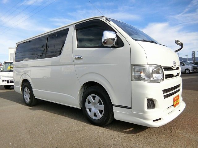 TOYOTA REGIUSACE van 2WD 2013