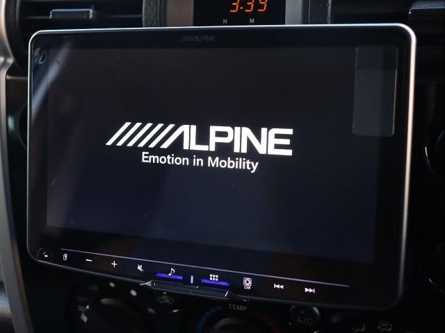 TOYOTA FJ CRUISER 4WD 2015