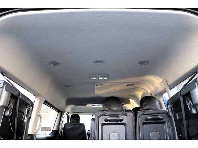 TOYOTA HIACE wagon 2017