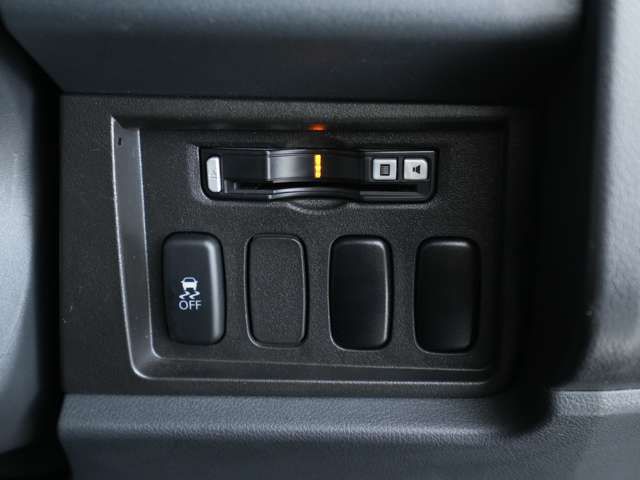 MITSUBISHI DELICA D:5 4WD 2018