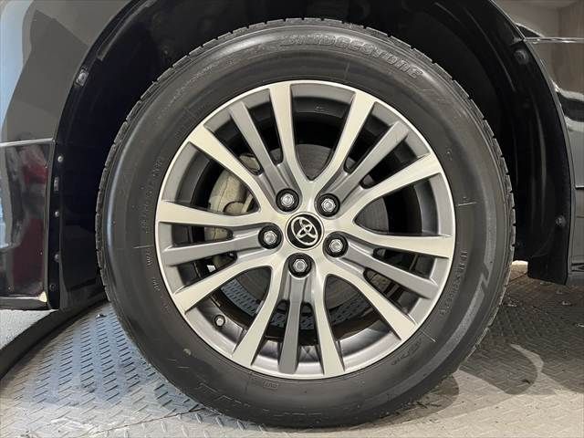 TOYOTA ESTIMA HYBRID 4WD 2016