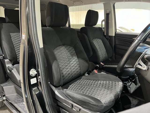 MITSUBISHI DELICA D:5 4WD 2020