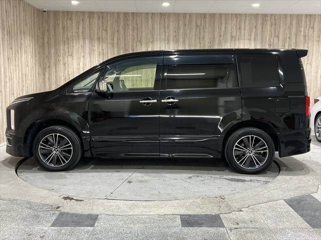 MITSUBISHI DELICA D:5 4WD 2020